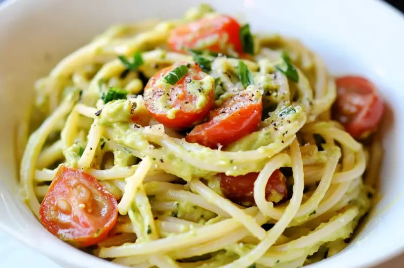 Quick Easy Avocado Pasta